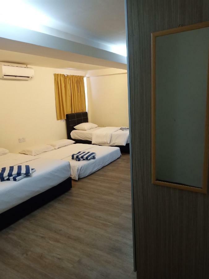 Hotel Truly Asia Kota Kinabalu Exterior photo